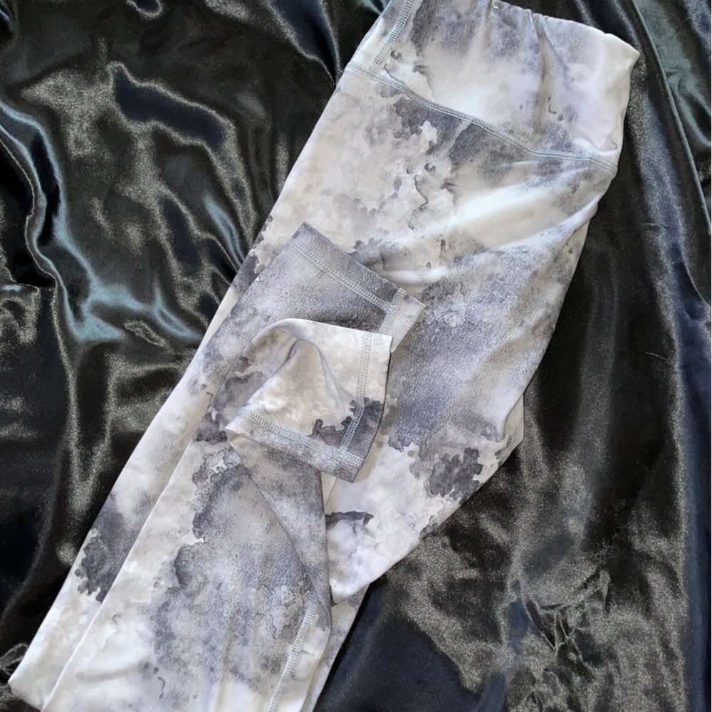 Marble Leggings